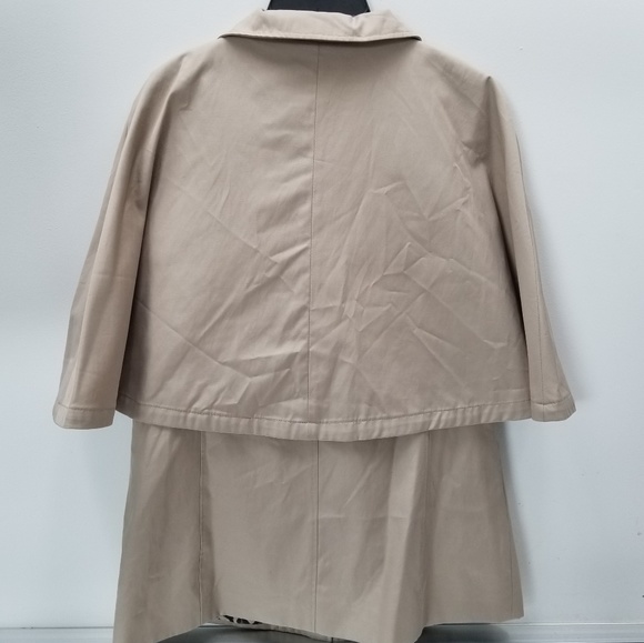 Betsey Johnson Cape Mini Trench - Picture 3 of 4